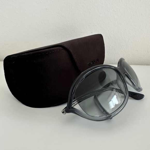 Tom Ford TF8 Jennifer Sunglasses- Blue Gray Gradient 20B - Picture 2 of 11